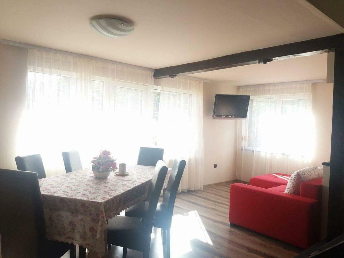 בראן Apartament Laura מראה חיצוני תמונה